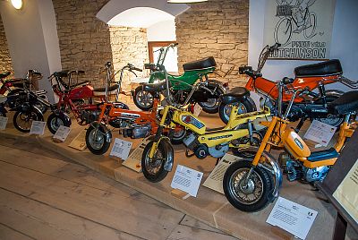 V žádném jiném muzeu nenajdete větší kolekci minimopedů, pocházejících z různých států Evropy